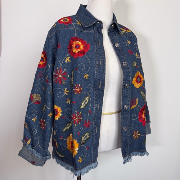 Chico’s Beautiful Whimsical Vibrant Floral Embroidered Denim jacket Sz 3 / XL/16 - Picture 2 of 12